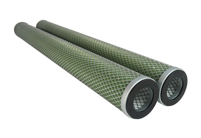 Oil and water separation filter